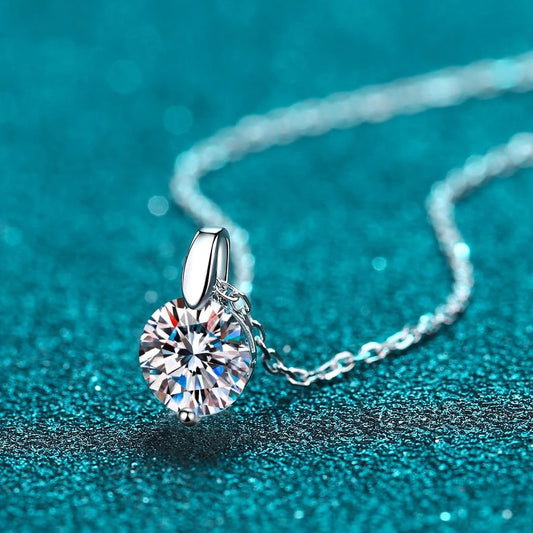 D VVS1 Moissanite Diamond Pendant 45cm Necklace