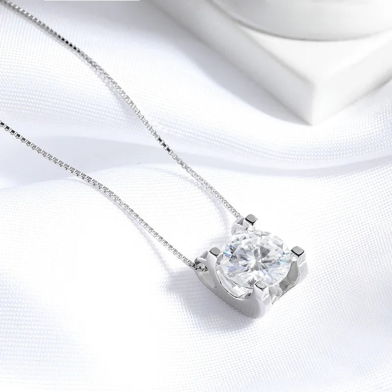 Smyoue 2ct 1ct Test Passed Moissanite Diamond Pendant for Women Classic Trendy 925 Sterling Silver Jewelry Brilliant Halo Gift