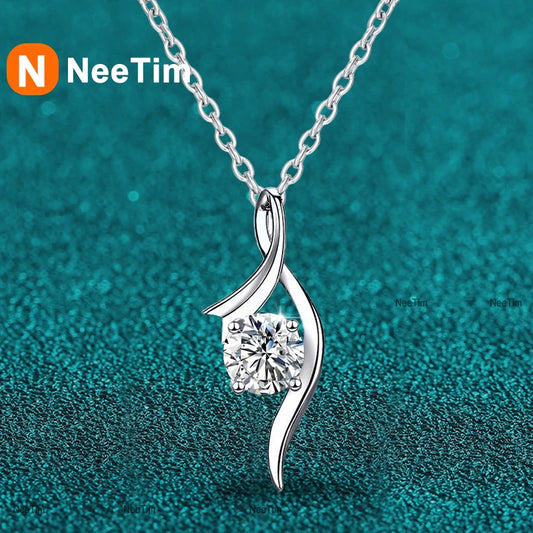 NeeTim 1ct Moissanite Pendant Necklace S925 Sterling Silver Sparkling Lab Diamond Fine Jewelry Wedding Party Necklaces for Women