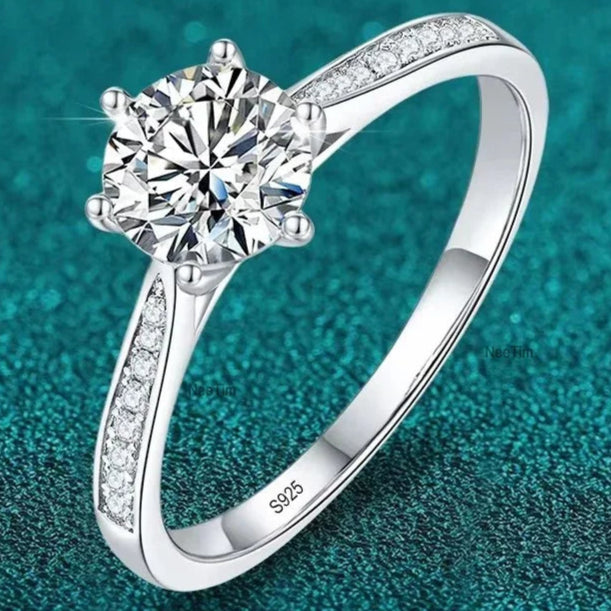 1 CT Moissanite Wedding Ring – Sterling Silver Round Brilliant Solitaire Engagement Ring,