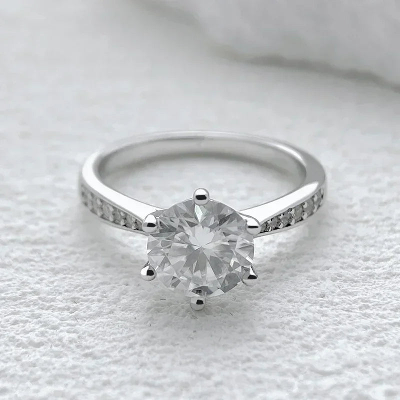 1 CT Moissanite Wedding Ring – Sterling Silver Round Brilliant Solitaire Engagement Ring,