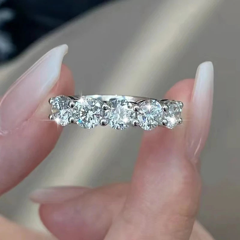 0,3 CT 4mm Moissanite Ring – 5-Stone Wedding Band, S925 Sterling Silver White Gold Plated