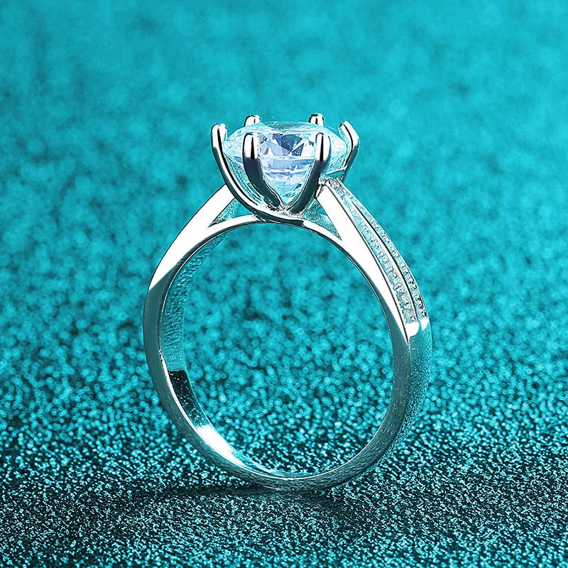 0.5 CT Moissanite Ring – White Gold Plated