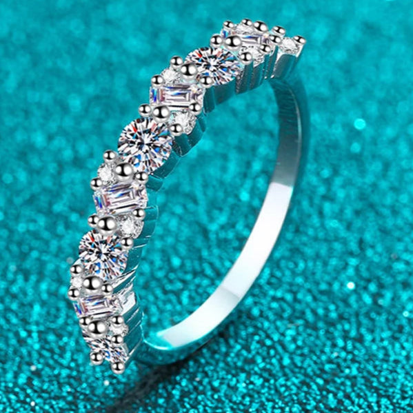 0.9 CT Moissanite Ring – Emerald/Round Cut Half Eternity