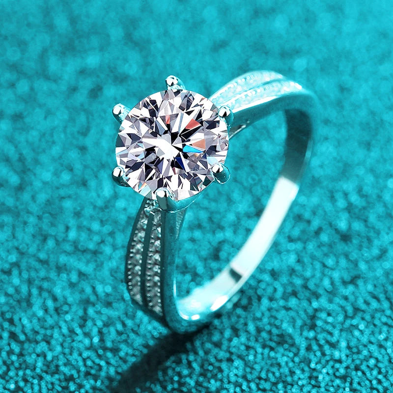 0.5 CT Moissanite Ring – White Gold Plated