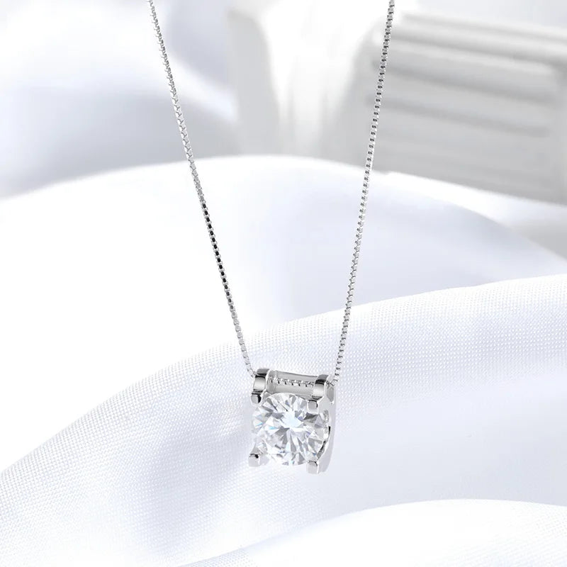 Smyoue 2ct 1ct Test Passed Moissanite Diamond Pendant for Women Classic Trendy 925 Sterling Silver Jewelry Brilliant Halo Gift